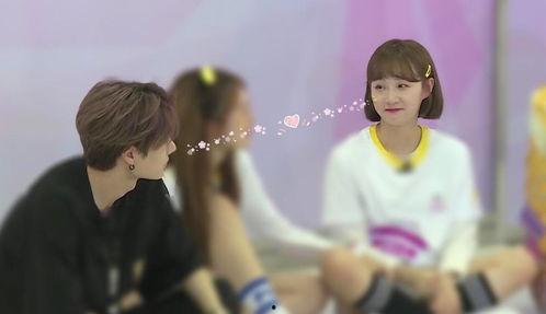 娱乐吃瓜君恋情顶流小说,吃瓜君的甜蜜恋情揭秘 第3张 娱乐吃瓜君恋情顶流小说,吃瓜君的甜蜜恋情揭秘 第3张